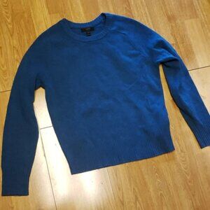 J Crew blue 100% wool crewneck sweater size small